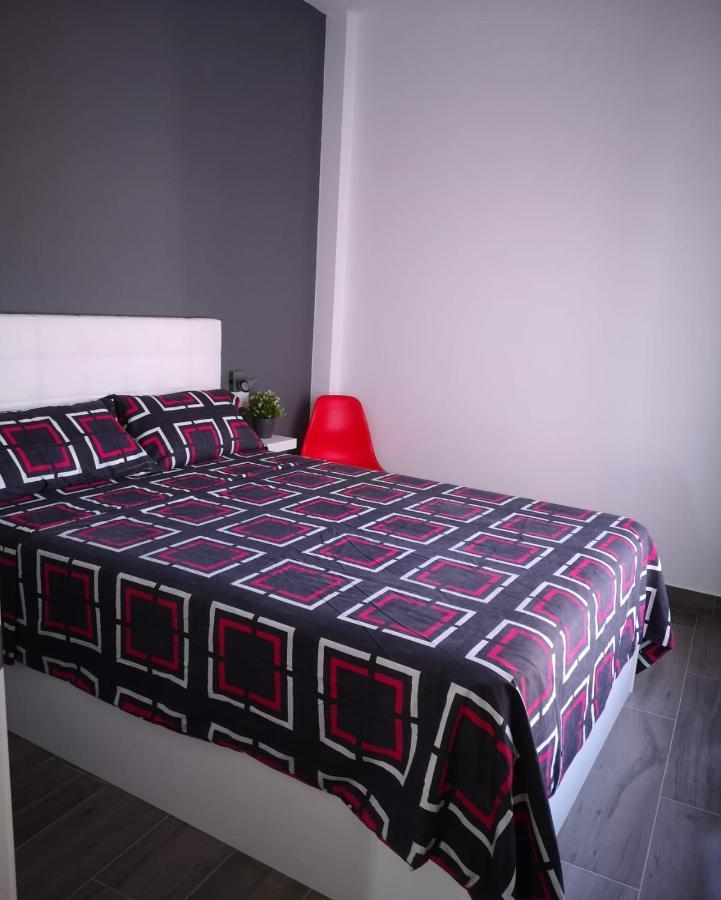 Bnbook Medea Apartments Фуэнхирола Экстерьер фото