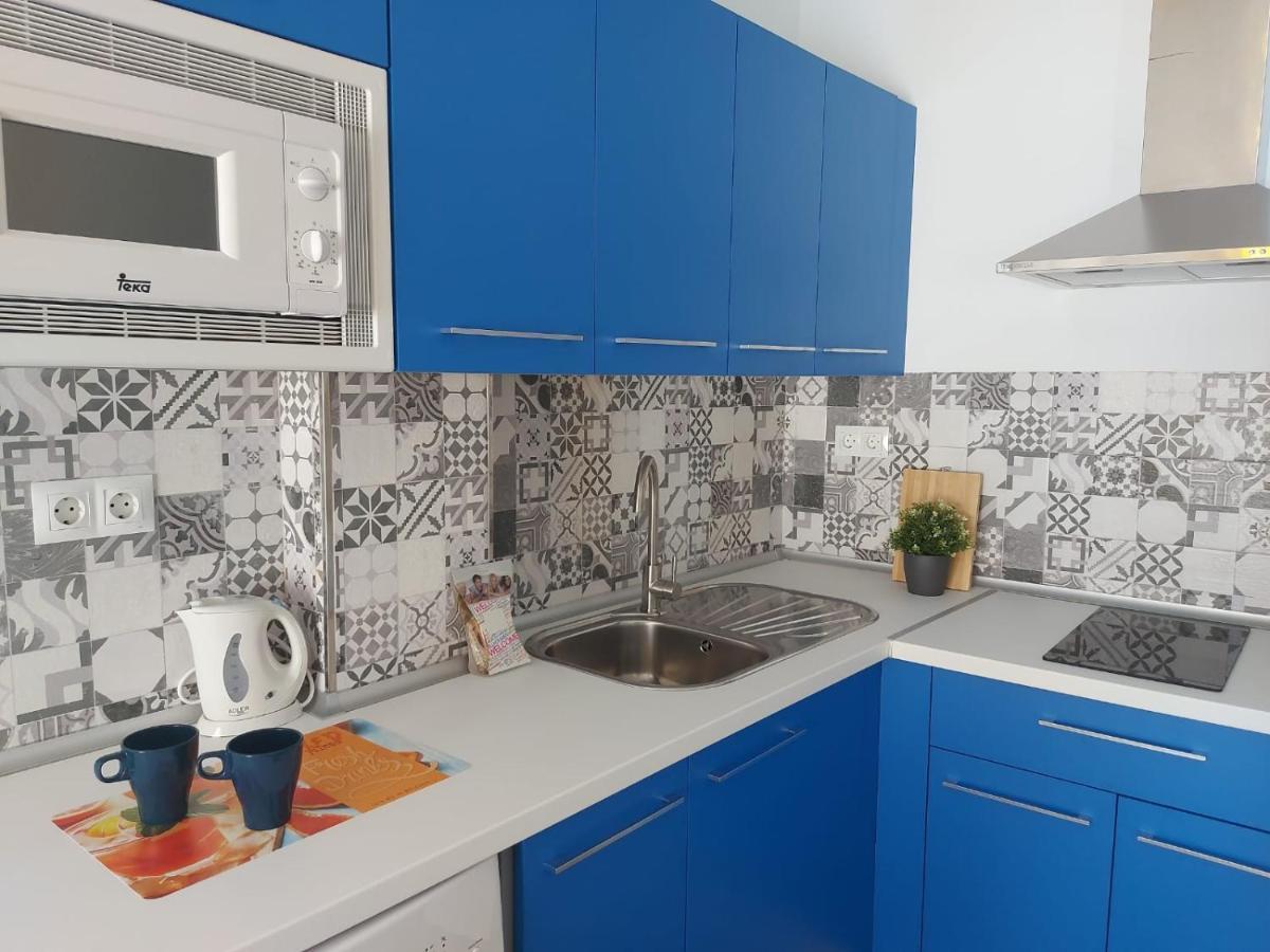 Bnbook Medea Apartments Фуэнхирола Экстерьер фото