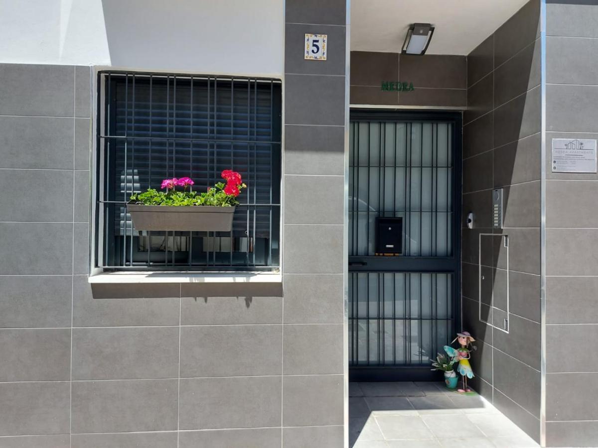 Bnbook Medea Apartments Фуэнхирола Экстерьер фото
