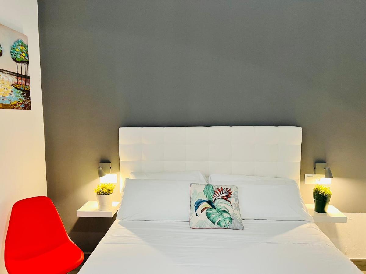 Bnbook Medea Apartments Фуэнхирола Экстерьер фото