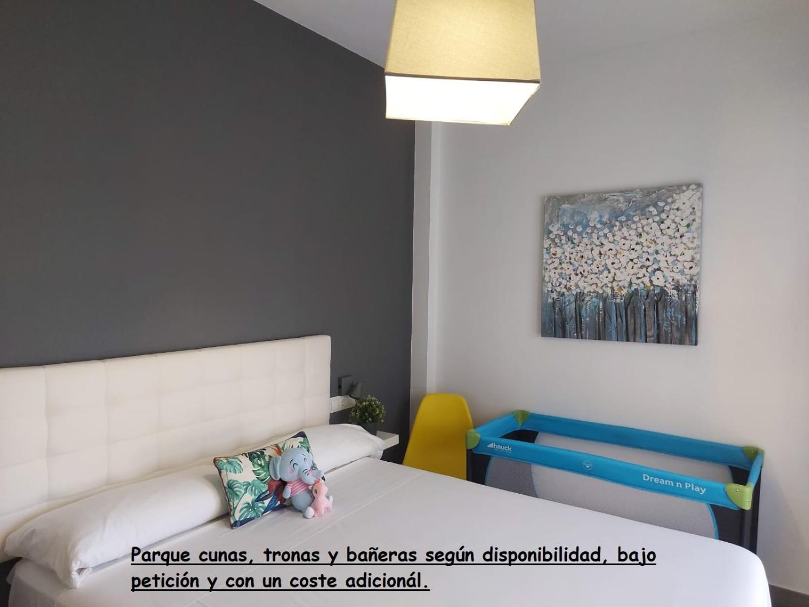 Bnbook Medea Apartments Фуэнхирола Экстерьер фото